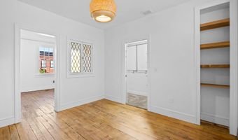 1427 BOLTON St 2, Baltimore, MD 21217
