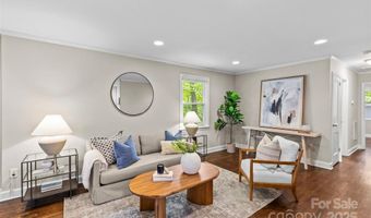 3320 Eastwood Dr, Charlotte, NC 28205