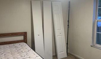 15 S Shafer 402, Athens, OH 45701