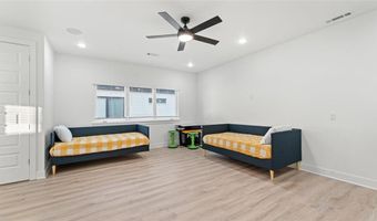 1145 NE Monroe St, Bentonville, AR 72712