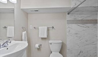 330 S CLINTON St, Baltimore, MD 21224