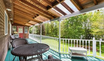 141 Embill Dr, Blakeslee, PA 18610
