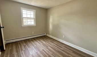 17 Meadow Ln, Allenstown, NH 03275