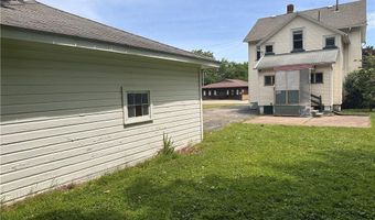 3323 Lake Ave, Ashtabula, OH 44004