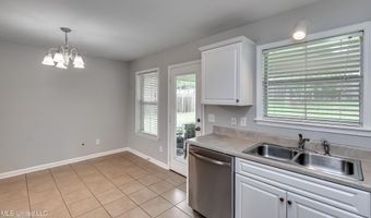 619 Shadowridge Dr, Brandon, MS 39047