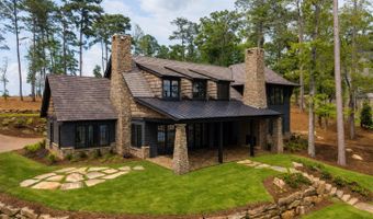 688 Luannes Way, Alexander City, AL 35010