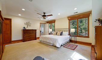5735 BRADLEY Blvd, Bethesda, MD 20814