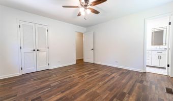 22 Shady Ln, Albertville, AL 35950