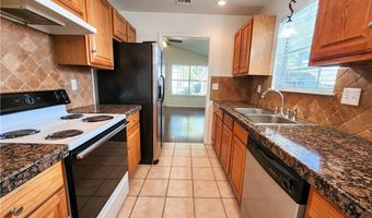 42 Cheryl Cir, Bentonville, AR 72712