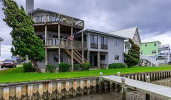 221 Smith St, Atlantic Beach, NC 28512