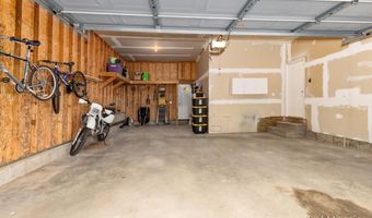 1290 Cramton Ave NE, Ada, MI 49301