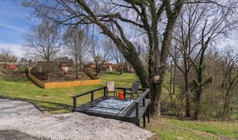 12 Shaw Dr, Alexandria, KY 41001