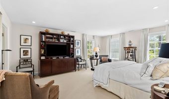 52 Fairmount Dr, Alton, IL 62002