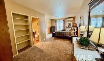 407 1st St, Asotin, WA 99402