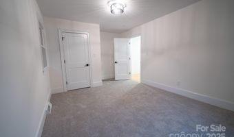 4901 Pine Ridge Rd, Charlotte, NC 28226
