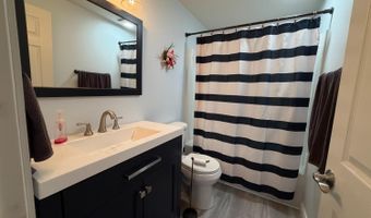 102 Shale Ct, Batesville, IN 47006