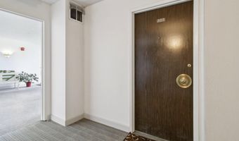 950 Shorepoint Ct 307, Alameda, CA 94501