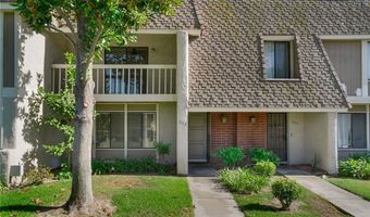 2155 W Banbury Cir, Anaheim, CA 92804