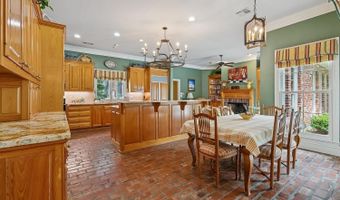 17919 Cascades Ave, Baton Rouge, LA 70810
