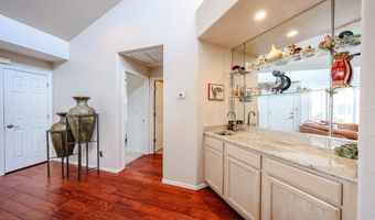 37222 N TOM DARLINGTON Dr 15, Carefree, AZ 85377