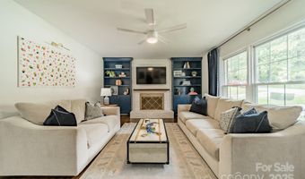 4123 Tamerlane Dr, Charlotte, NC 28205