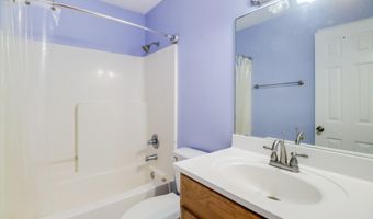 6909 N Rue Mornay, Biloxi, MS 39532