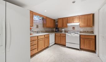 329 E Myrick Ave, Addison, IL 60101