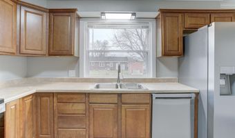 235 Meek Ave, Arkansas City, KS 67005