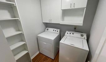 240 Risen Star Ln, Alpharetta, GA 30005