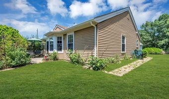 7 Elm Ct, Barnegat, NJ 08005