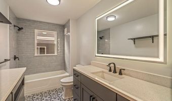 317-319 Turner St, Auburn, ME 04210