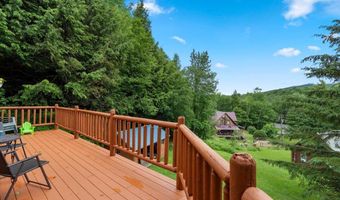 46 Log Cabin Dr, Cambridge, VT 05465