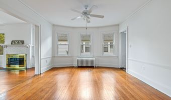 135 Dover Rd, West Hartford, CT 06119