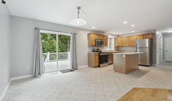11 Stonington Dr, Belmont, NH 03220