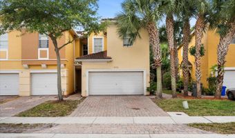 889 Pipers Cay Dr, West Palm Beach, FL 33415