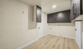 1065 W WHITELEY St, Apache Junction, AZ 85120