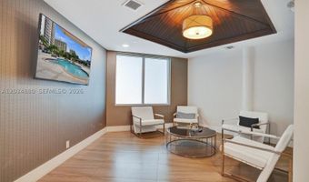 20281 E Country Club Dr 615, Aventura, FL 33180