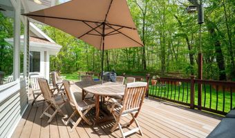 3099 Pickford Dr SE, Ada, MI 49301