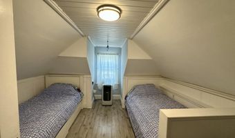 224 FIFTH St #A, Beach Haven, NJ 08008