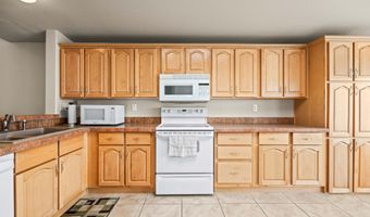 3301 S GOLDFIELD Rd OFC, Apache Junction, AZ 85119