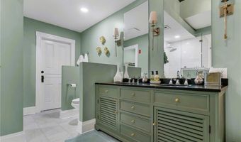 70 Peirce St, East Greenwich, RI 02818