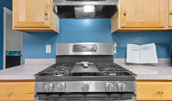 234 TALL TREE Ct, Dover, DE 19904
