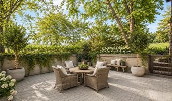 78 Coggeshall Ave 3, Newport, RI 02840