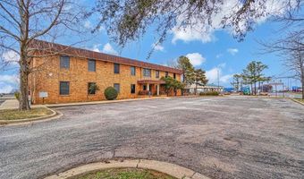 111 Sequoyah Ln, Altus, OK 73521