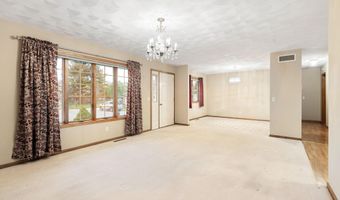 307 14th Pl NW, Austin, MN 55912