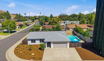 5570 Rock Tree Dr, Agoura Hills, CA 91301