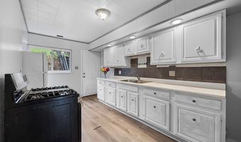 2648 S 18th St, Airville, PA 15210