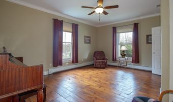 15 Brighton Ave, Andover, NJ 07821