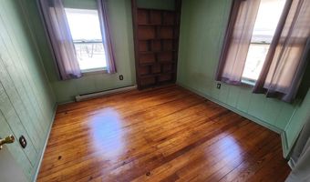 201 ERICSSON Ave, Betterton, MD 21610