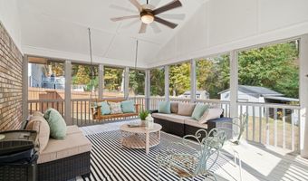 5080 Maryland Dr NW, Acworth, GA 30101